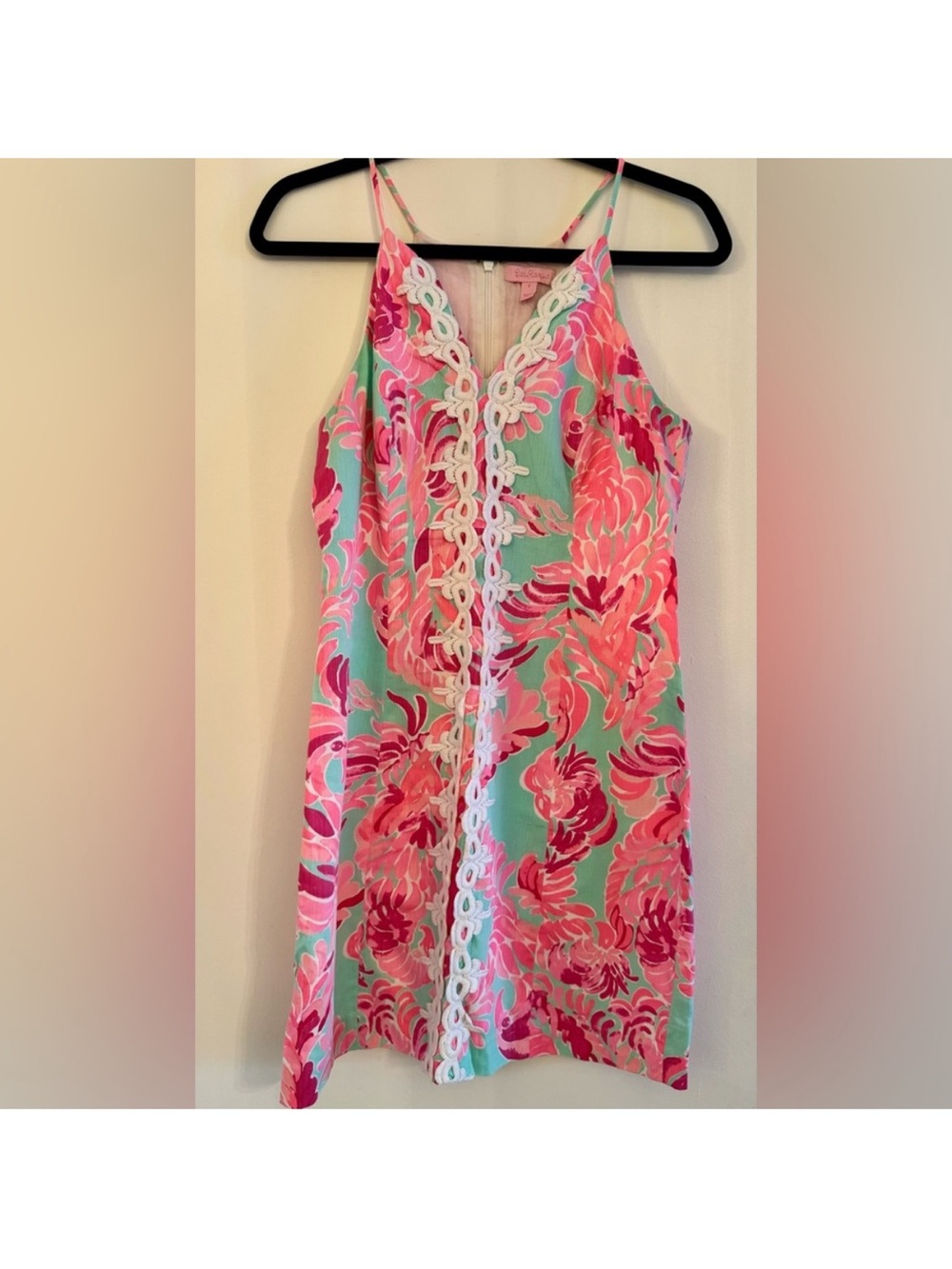 Lilly Pulitzer - Pearl Poolside in "Blue Love Birds" Lace Detail Shift Dress
